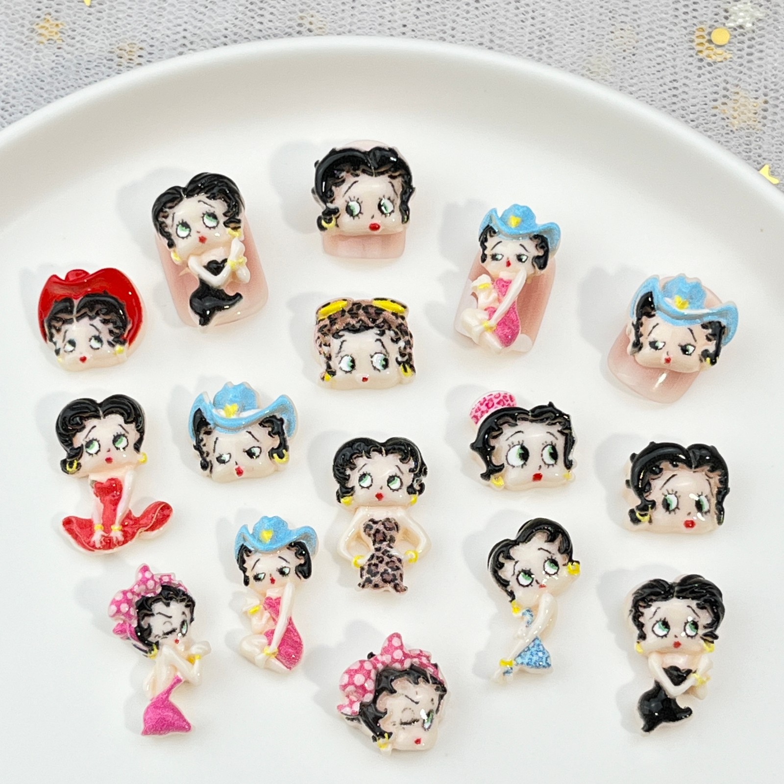 100pcs Cartoon Betty Nail Art  - Nail Art Gel 评论和价格